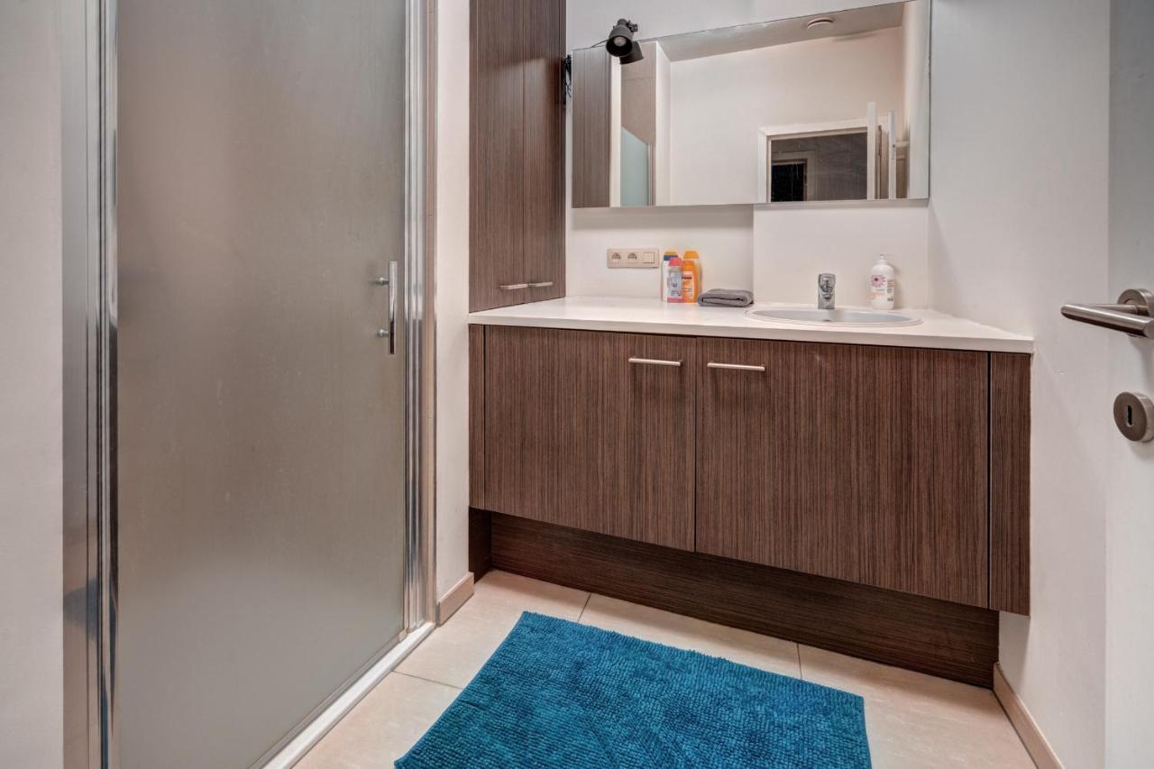 Theater Lodge Apartment In Heart Of Amberes Exterior foto
